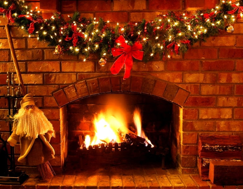 http://www.jamesnava.com/wp-content/uploads/2008/12/christmas-fireplace.jpg