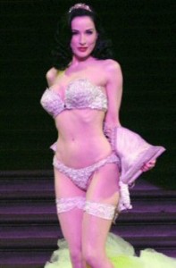 dita-von-teese-3