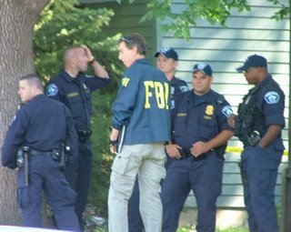 fbi_involved_in_raids 350