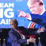 El presidente Trump aprueba